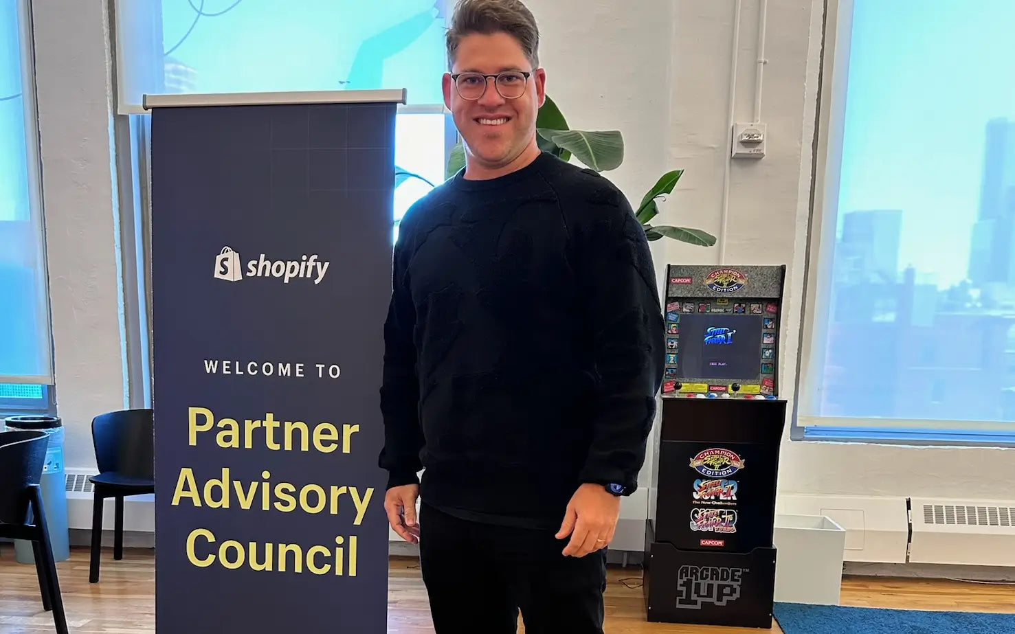  check-commerce-membro-do-shopify-enterprise-partner-advisory-council